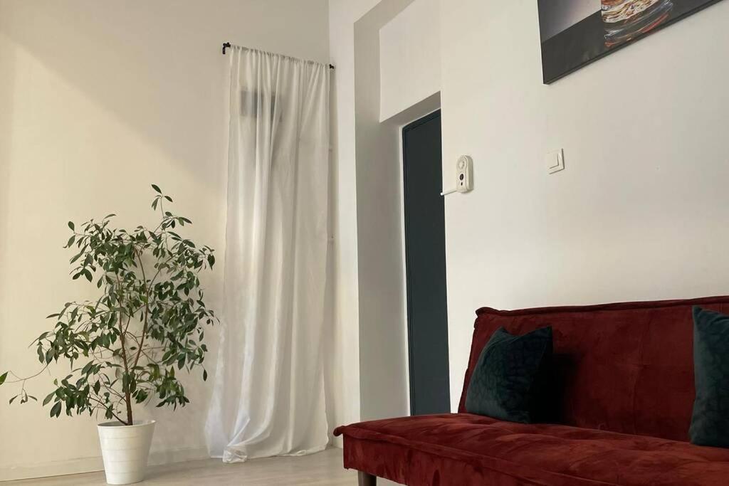 Outstanding 3Br Ultracentral Cityview Balcony Aaa Apartment Bucharest Exterior photo