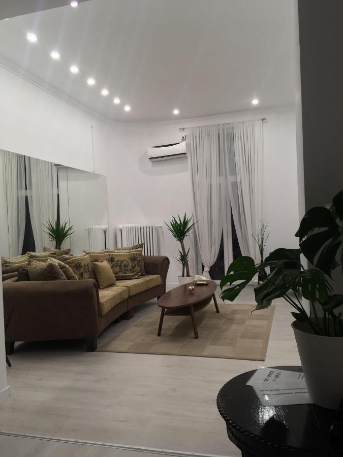 Outstanding 3Br Ultracentral Cityview Balcony Aaa Apartment Bucharest Exterior photo